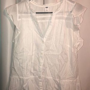 Women’s Ruffled Blouse